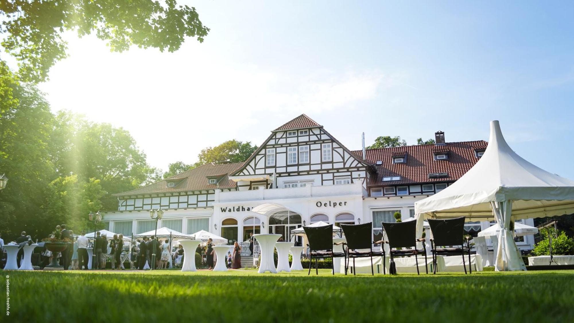 Отель Waldhaus Oelper Брауншвейг Экстерьер фото